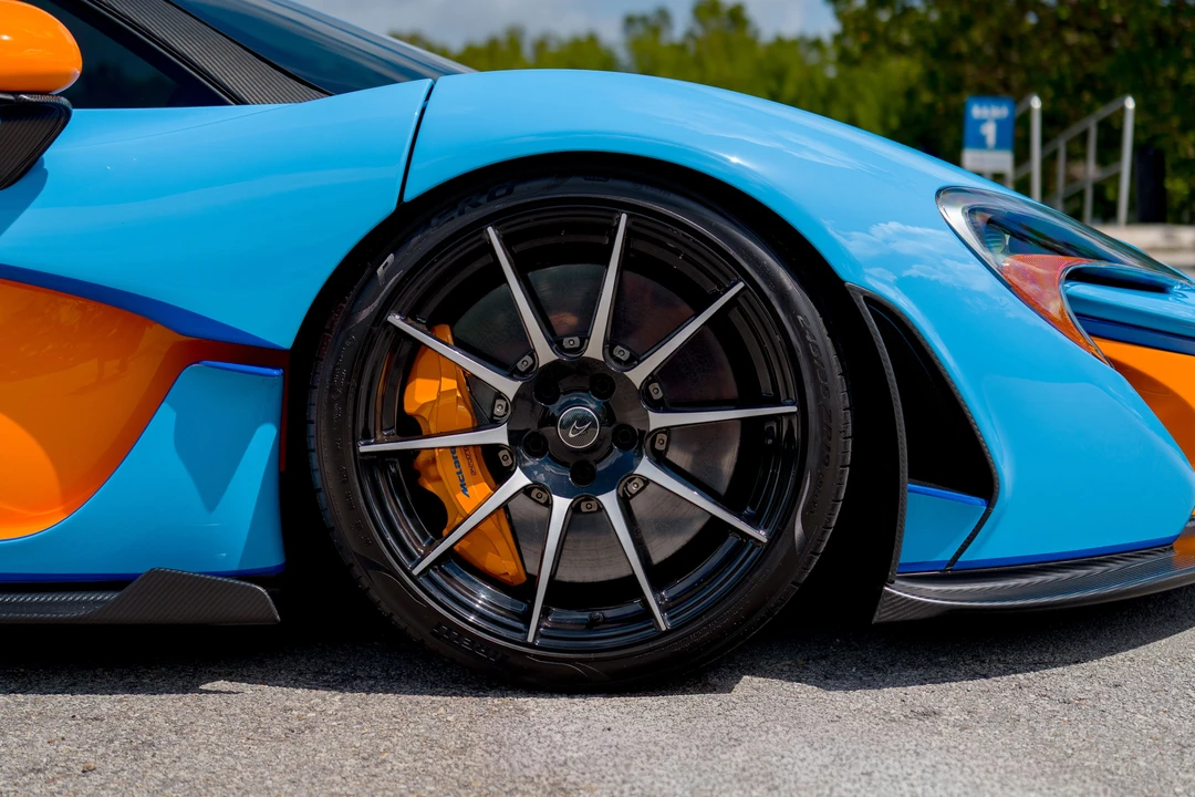 2015 McLaren P1 - Image 31 of 31