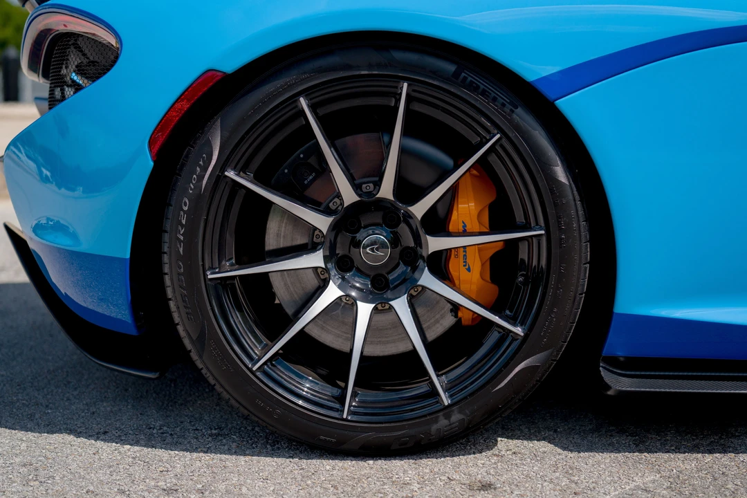2015 McLaren P1 - Image 29 of 31