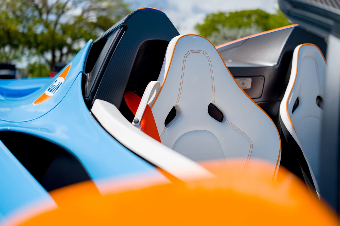 2015 McLaren P1 - Image 14 of 31