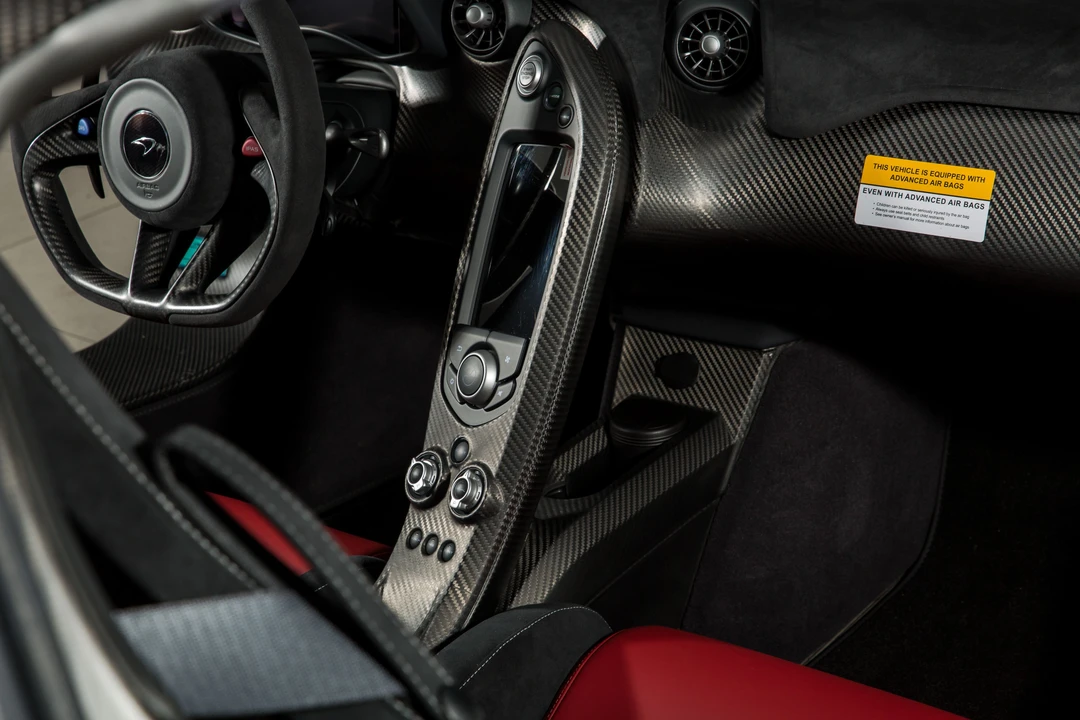 2015 McLaren P1 - Image 14 of 31