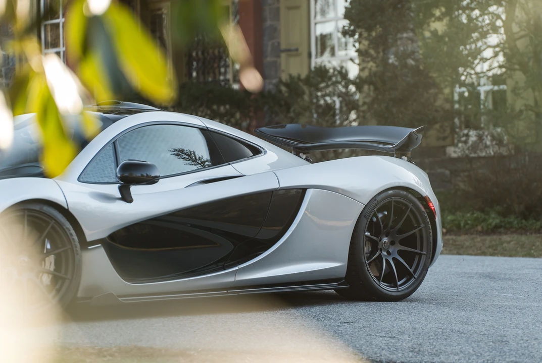 2015 McLaren P1 - Image 13 of 31