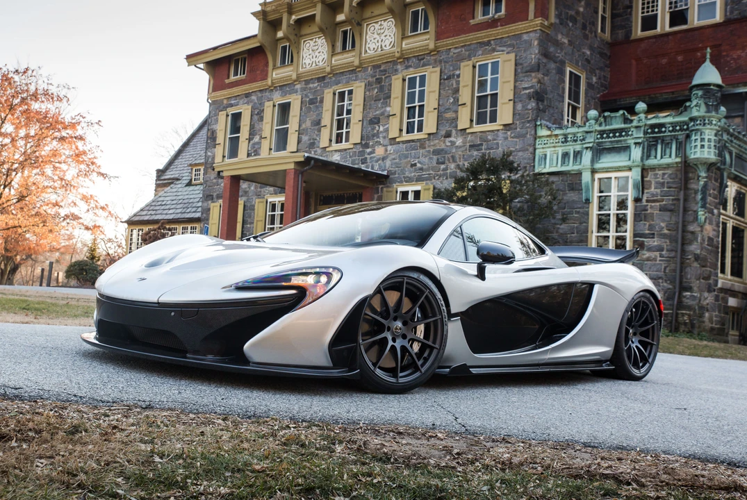 2015 McLaren P1 - Image 24 of 31