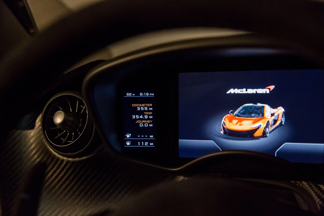 2015 McLaren P1 - Image 8 of 31