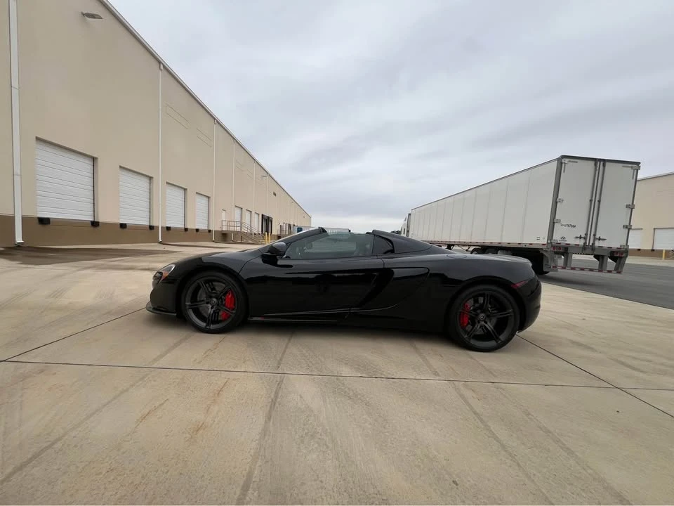 2015 McLaren 650S - Image 2 of 16