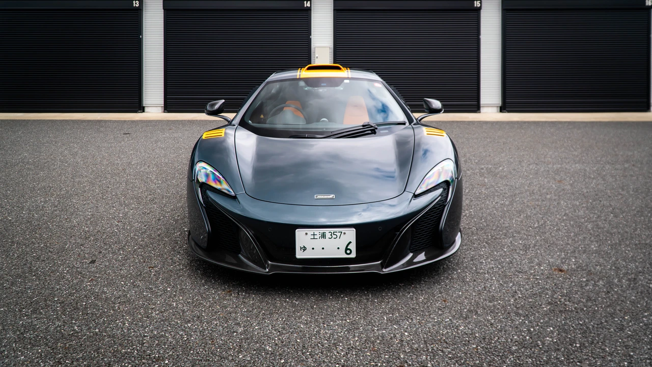 2015 McLaren 650S Coupe - Image 2 of 31