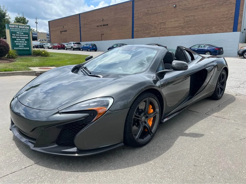 2015 McLaren 650S Spider - Image 2 of 18