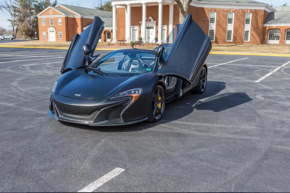 2015 McLaren 650S Spider - Image 2 of 19