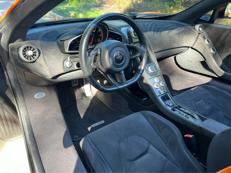 2015 McLaren 650S Spider - Image 7 of 8
