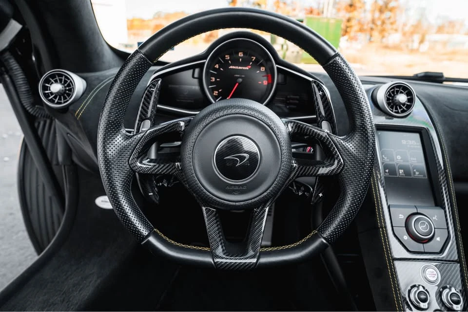 2015 McLaren 650S Spider - Image 11 of 20