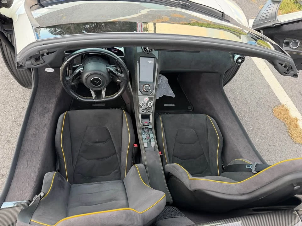 2015 McLaren 650S Spider - Image 5 of 12