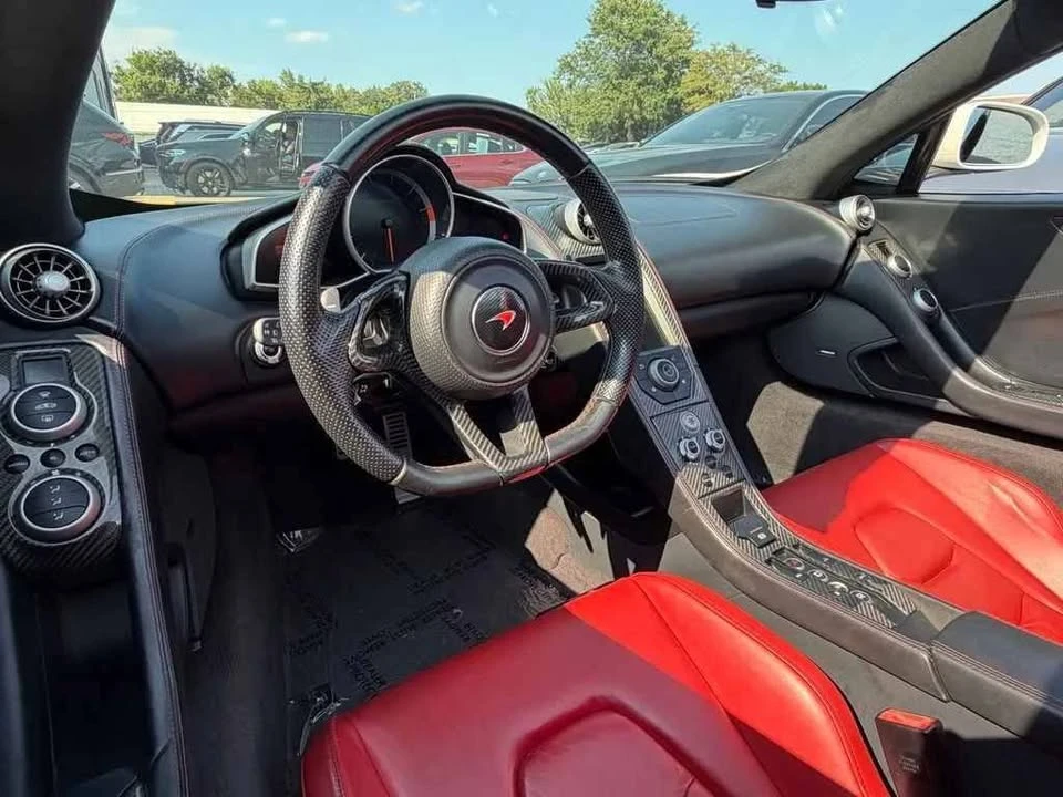 2015 McLaren 650S Spider - Image 8 of 11