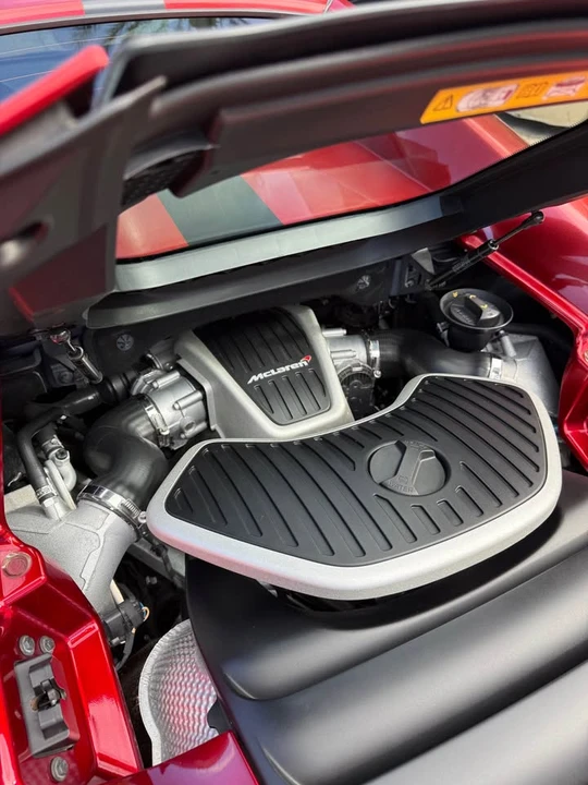 2015 McLaren 650S Spider - Image 8 of 10