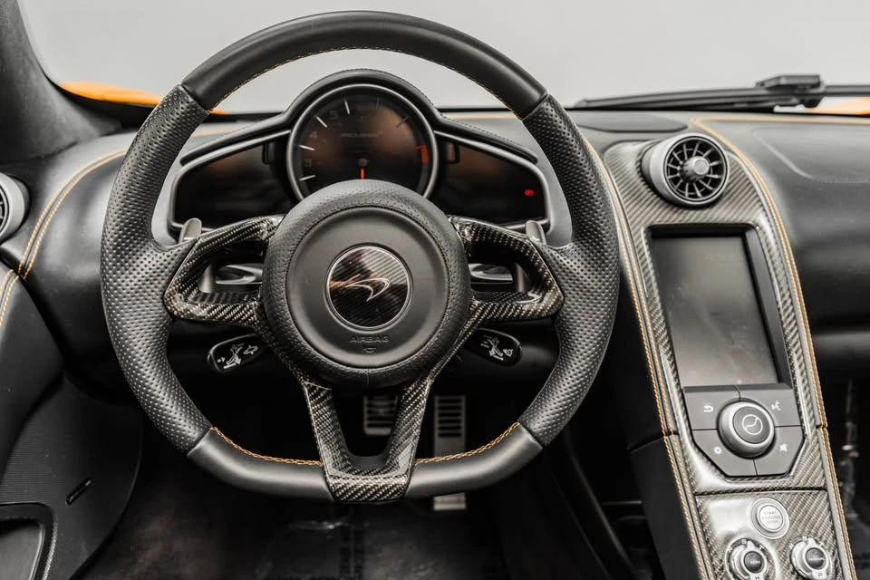 2015 McLaren 650S Spider - Image 11 of 15