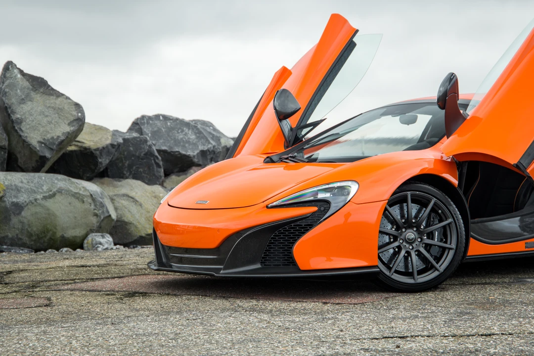 2015 McLaren 650S Spider - Image 12 of 31