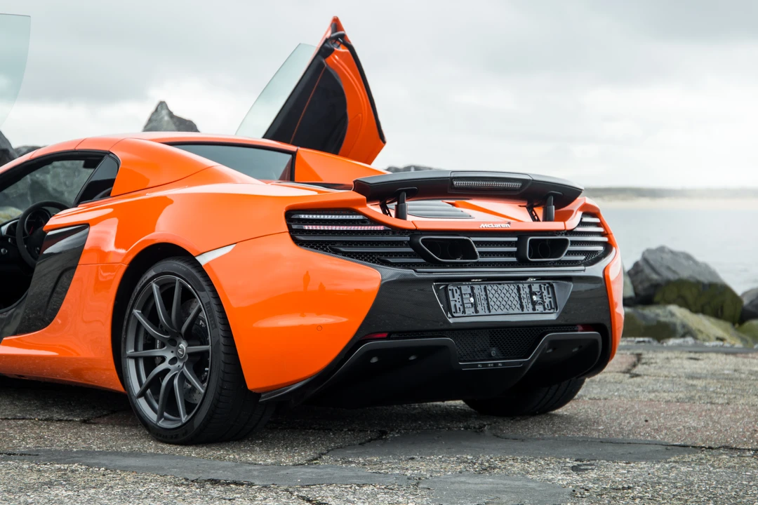 2015 McLaren 650S Spider - Image 10 of 31