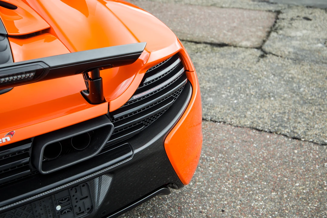 2015 McLaren 650S Spider - Image 29 of 31