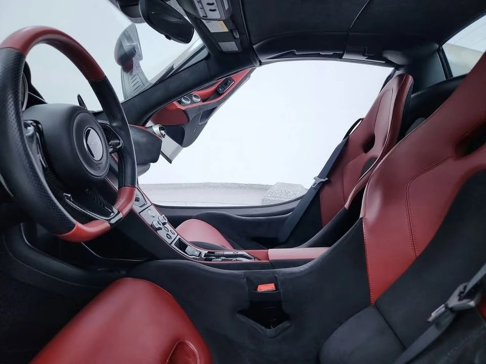 2015 McLaren 650S - Image 15 of 20