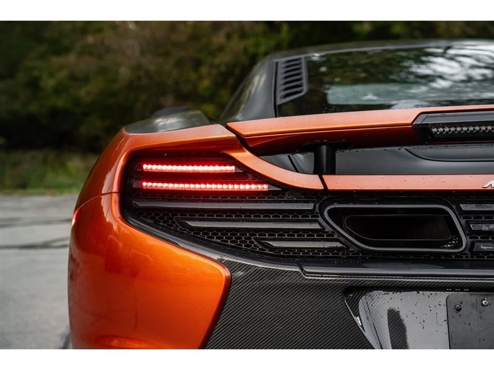 2015 McLaren 650S - Image 14 of 20