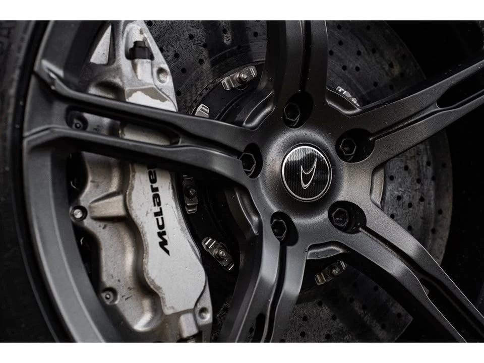 2015 McLaren 650S - Image 9 of 20