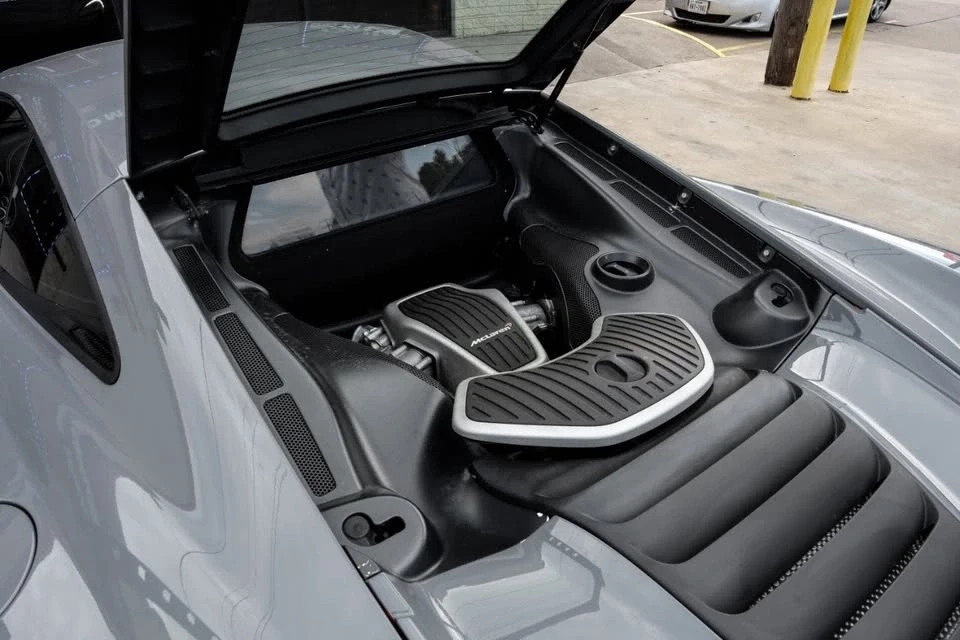 2015 McLaren 650S - Image 11 of 12