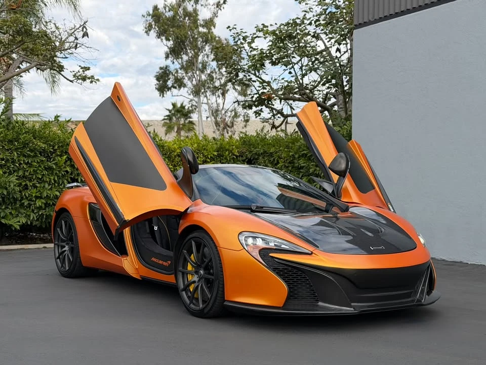 2015 McLaren 650S - Image 2 of 19