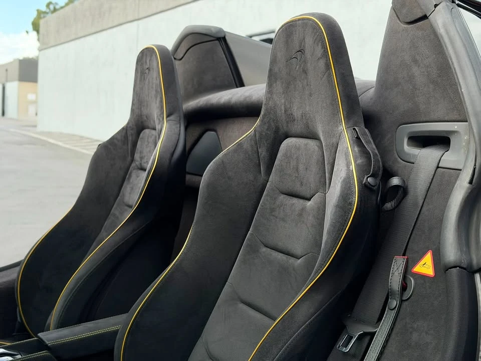 2015 McLaren 650S - Image 15 of 19