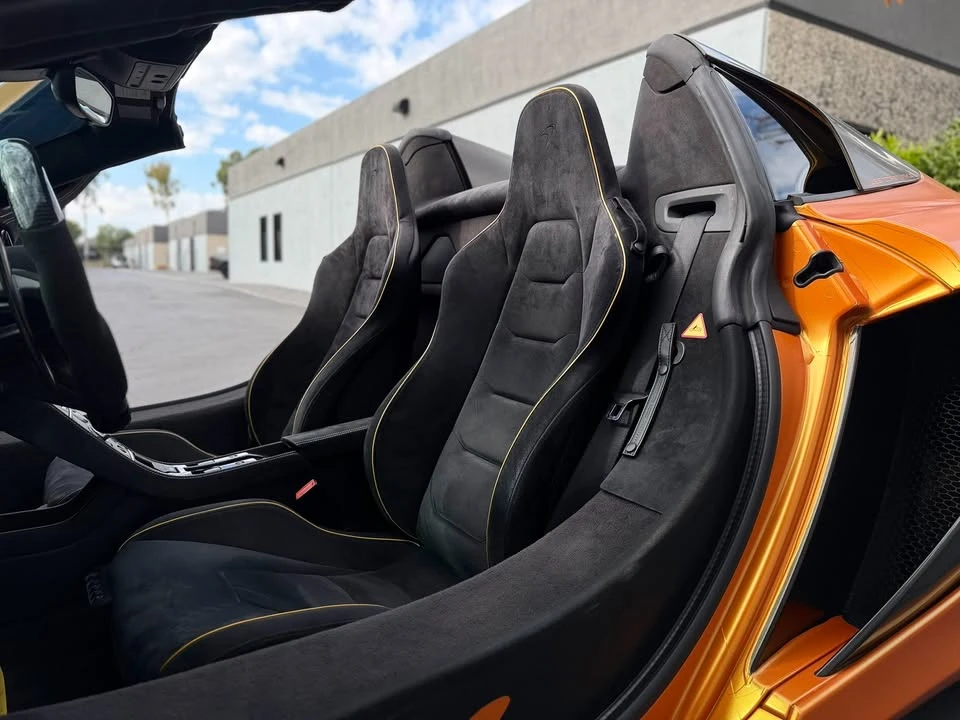 2015 McLaren 650S - Image 8 of 19