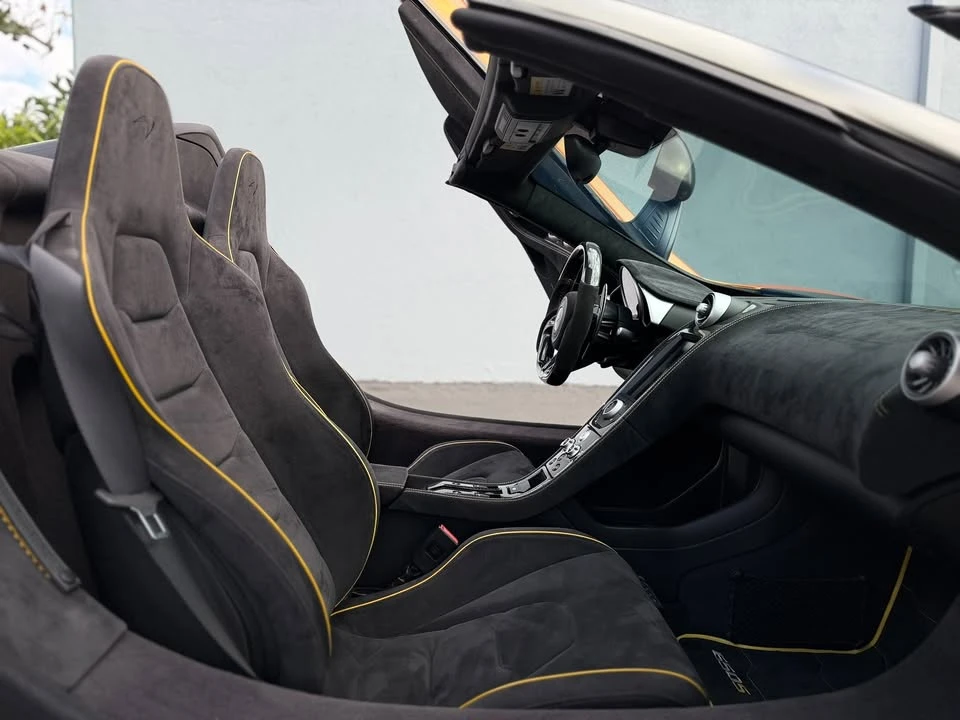 2015 McLaren 650S - Image 17 of 19