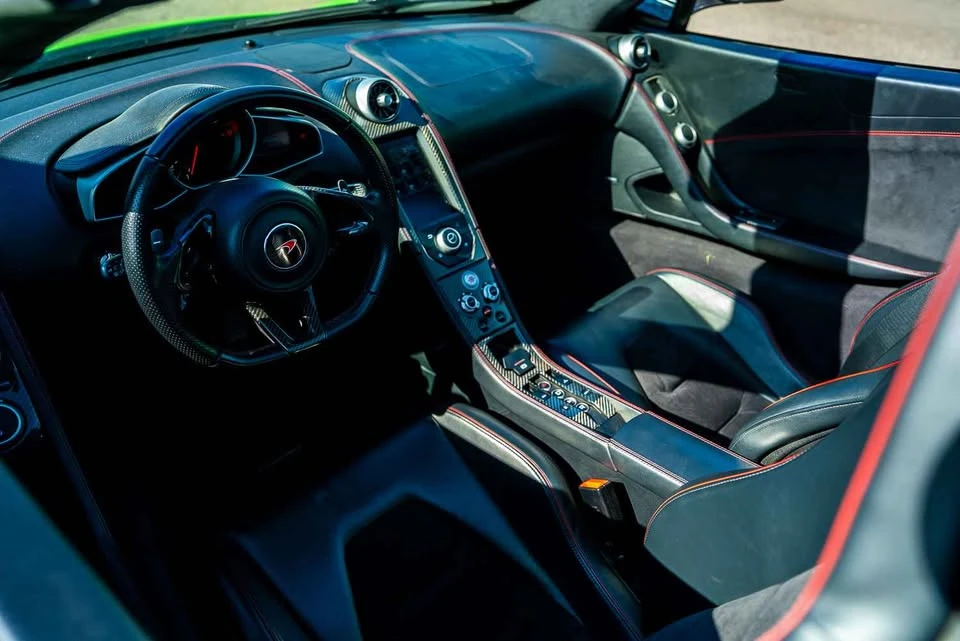 2015 McLaren 650S - Image 14 of 16