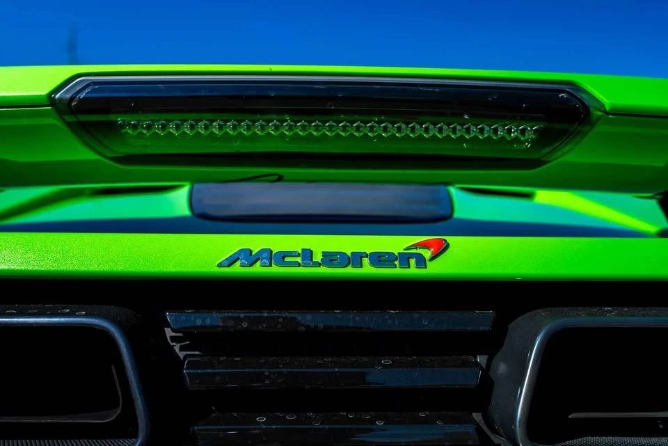 2015 McLaren 650S - Image 11 of 16
