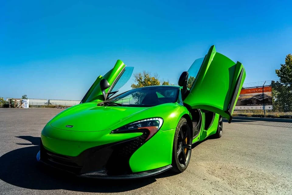 2015 McLaren 650S - Image 2 of 16