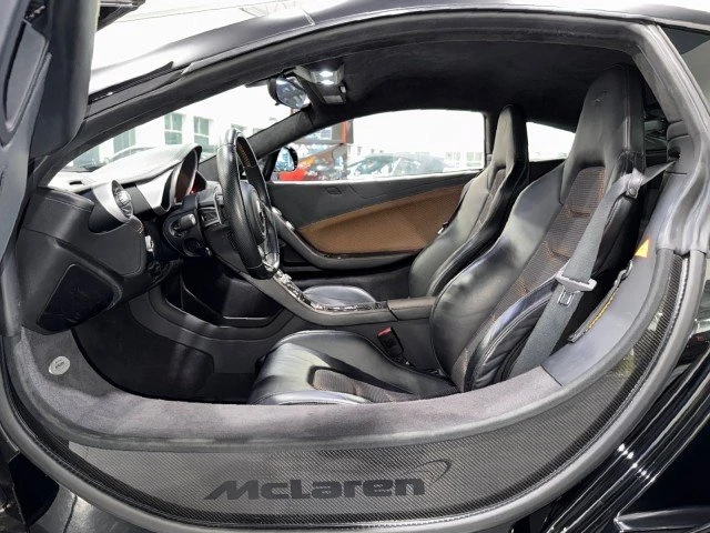 2015 McLaren 650S - Image 10 of 20