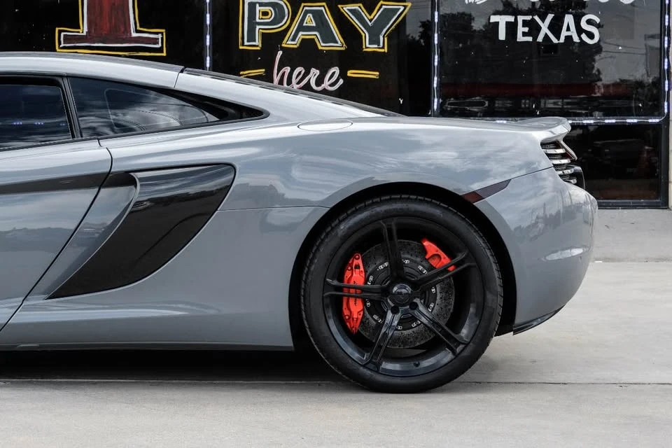 2015 McLaren 650S Coupe - Image 9 of 20
