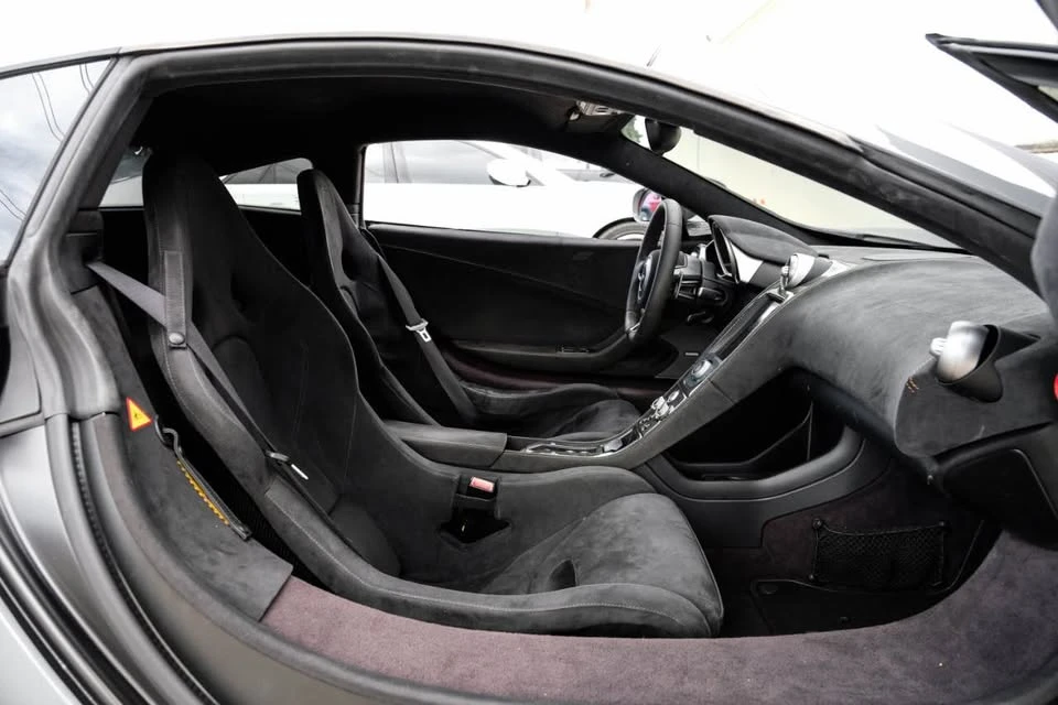 2015 McLaren 650S Coupe - Image 15 of 20