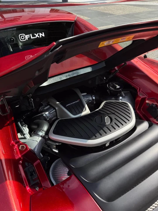 2015 McLaren 650S Spider - Image 18 of 20