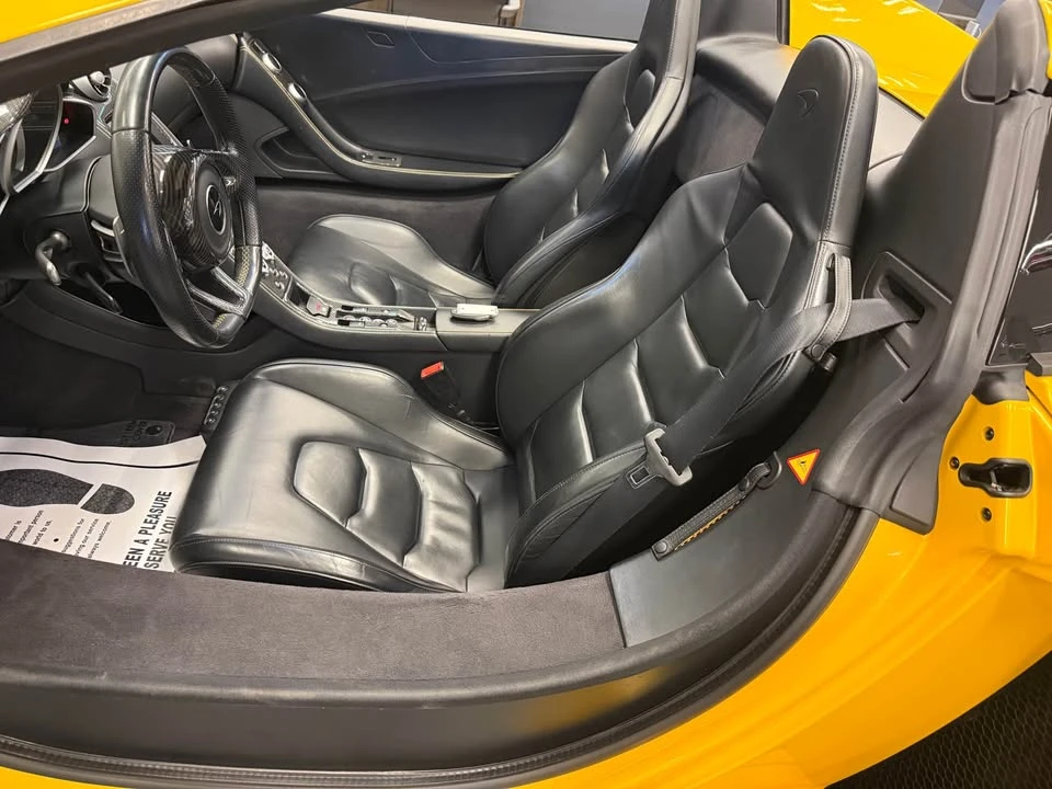 2015 McLaren 650S Spider - Image 14 of 19