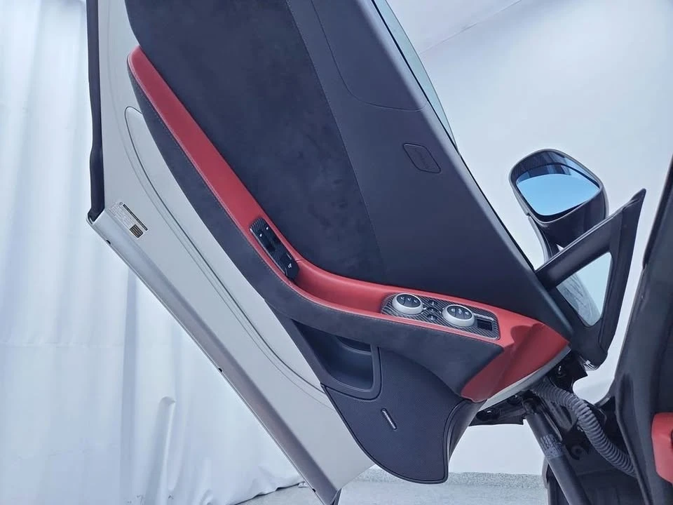 2015 McLaren 650S - Image 15 of 20