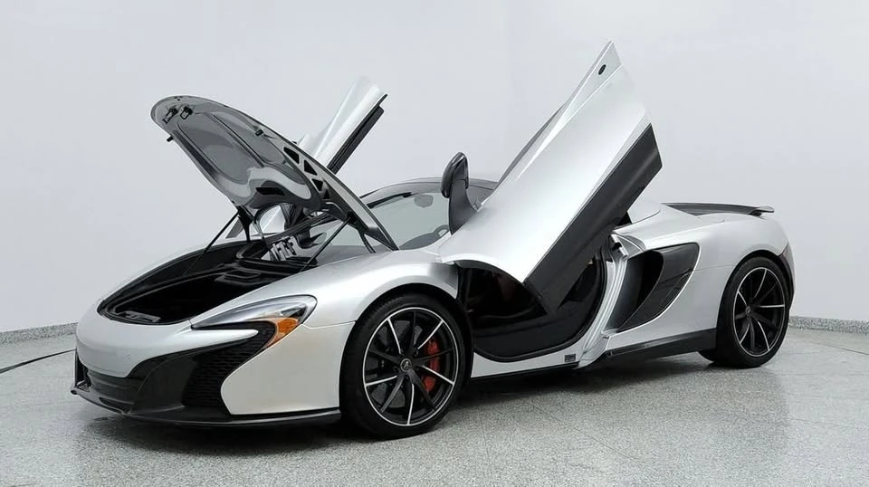 2015 McLaren 650S Coupe - Image 9 of 20