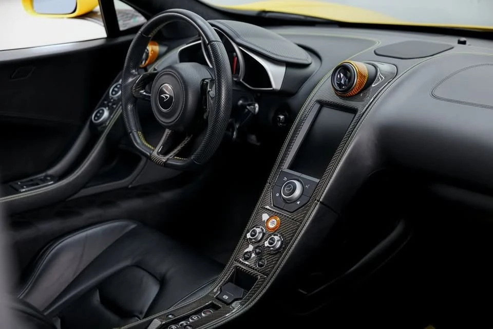 2015 McLaren 650S - Image 19 of 20