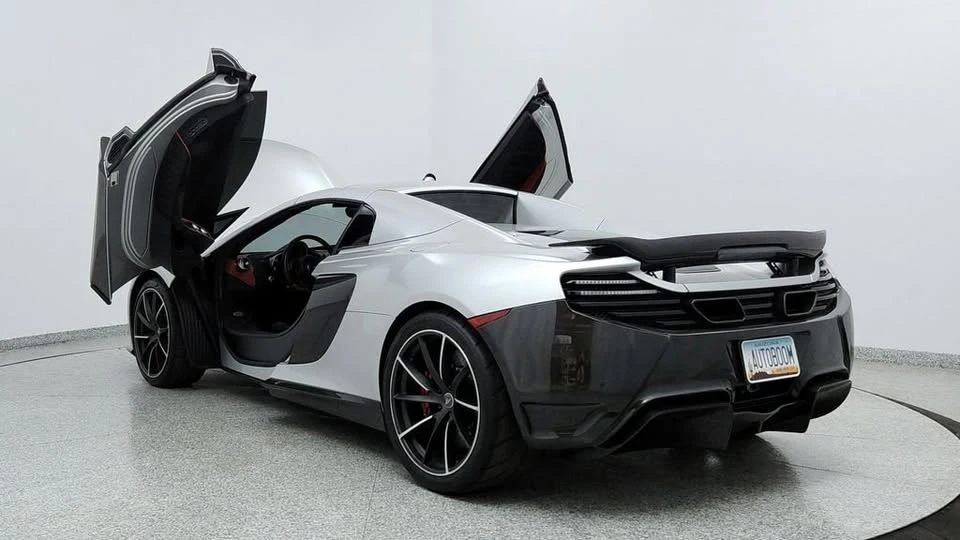 2015 McLaren 650S Coupe - Image 10 of 20