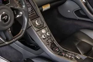 2015 McLaren 650S - Image 14 of 20