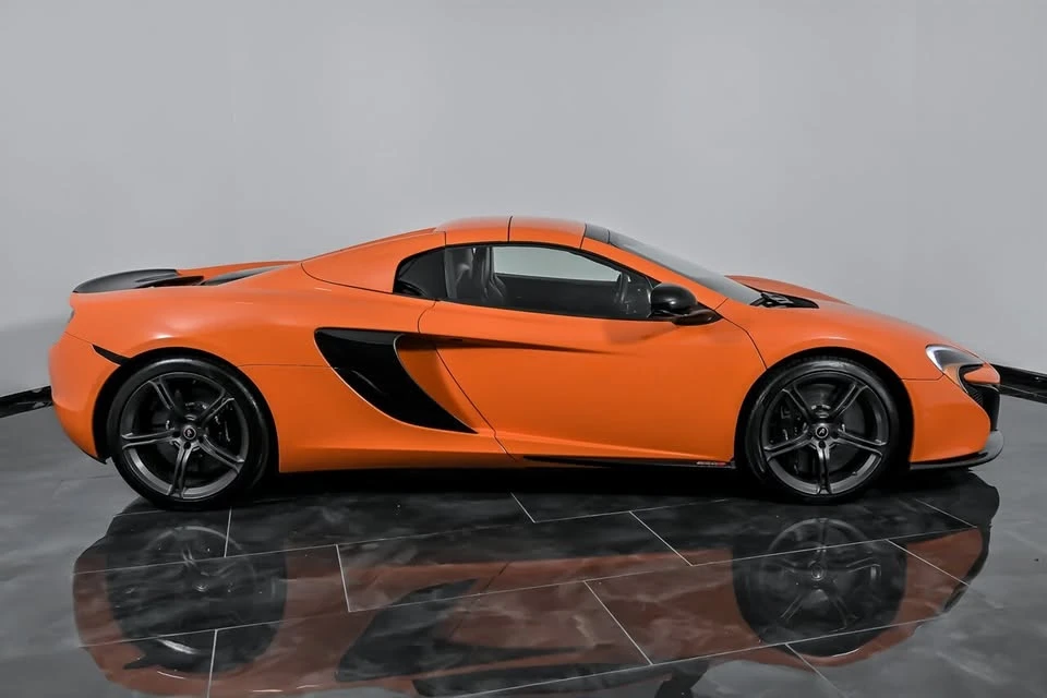 2015 McLaren 650S Spider - Image 14 of 20