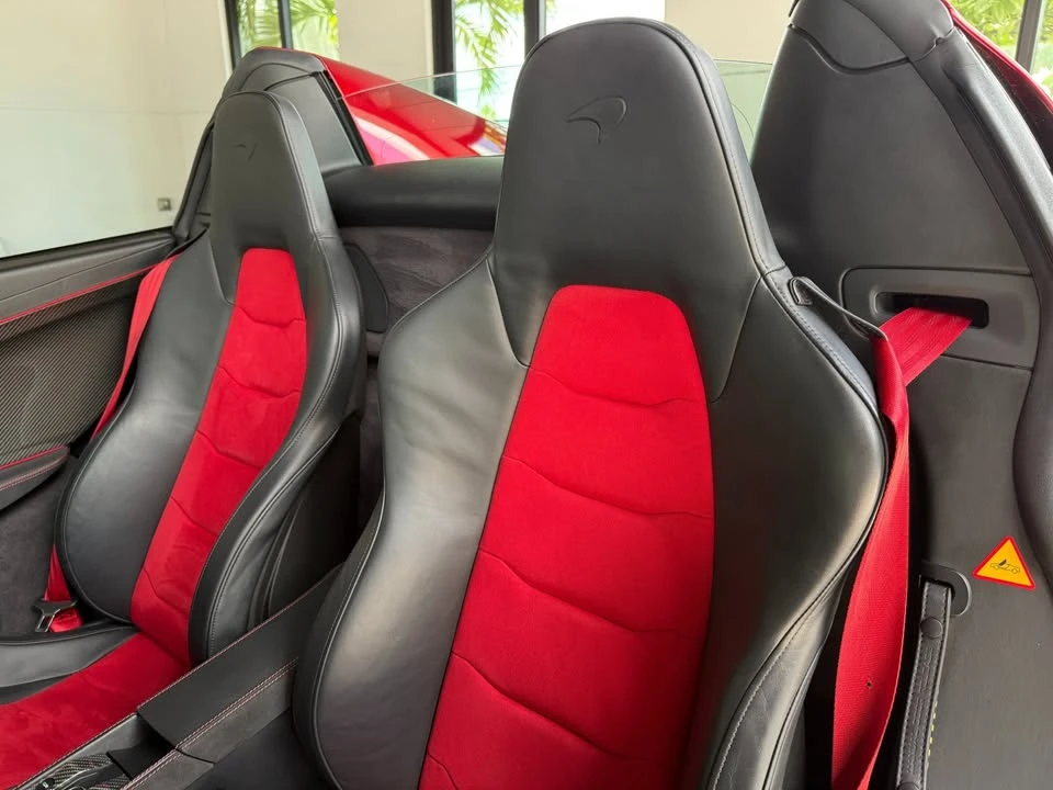 2015 McLaren 650S Spider - Image 13 of 20
