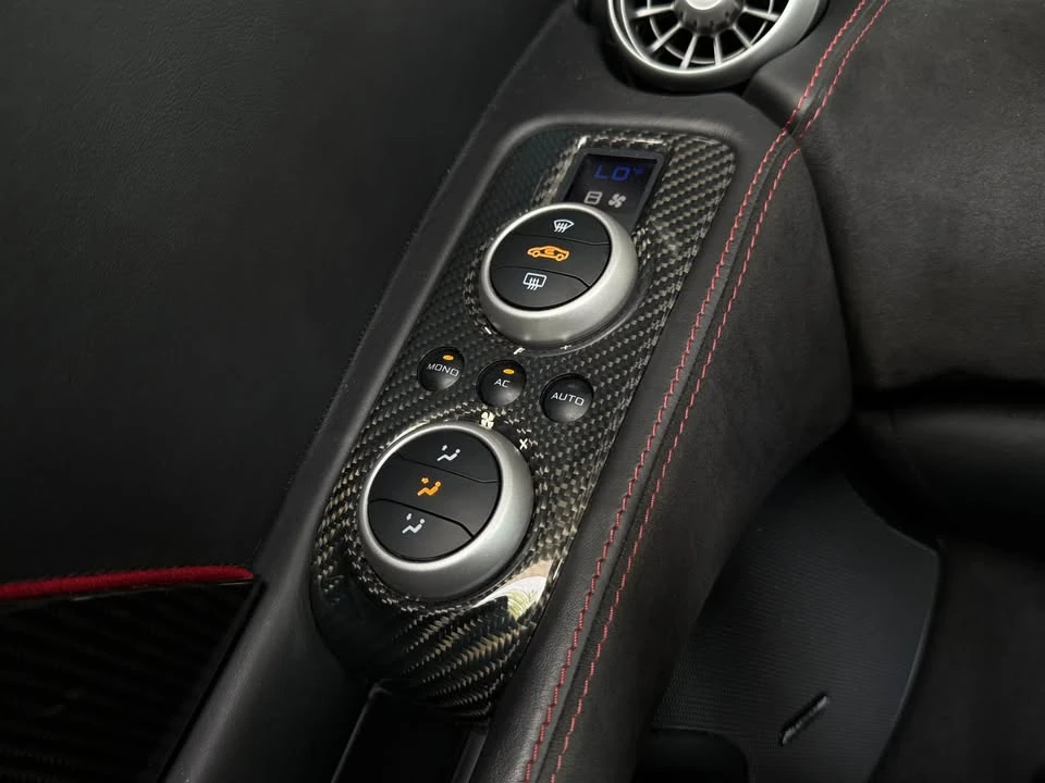 2015 McLaren 650S Spider - Image 17 of 20