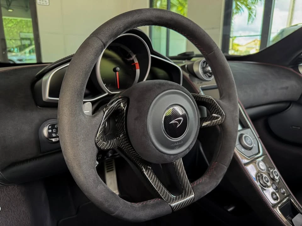 2015 McLaren 650S Spider - Image 15 of 20