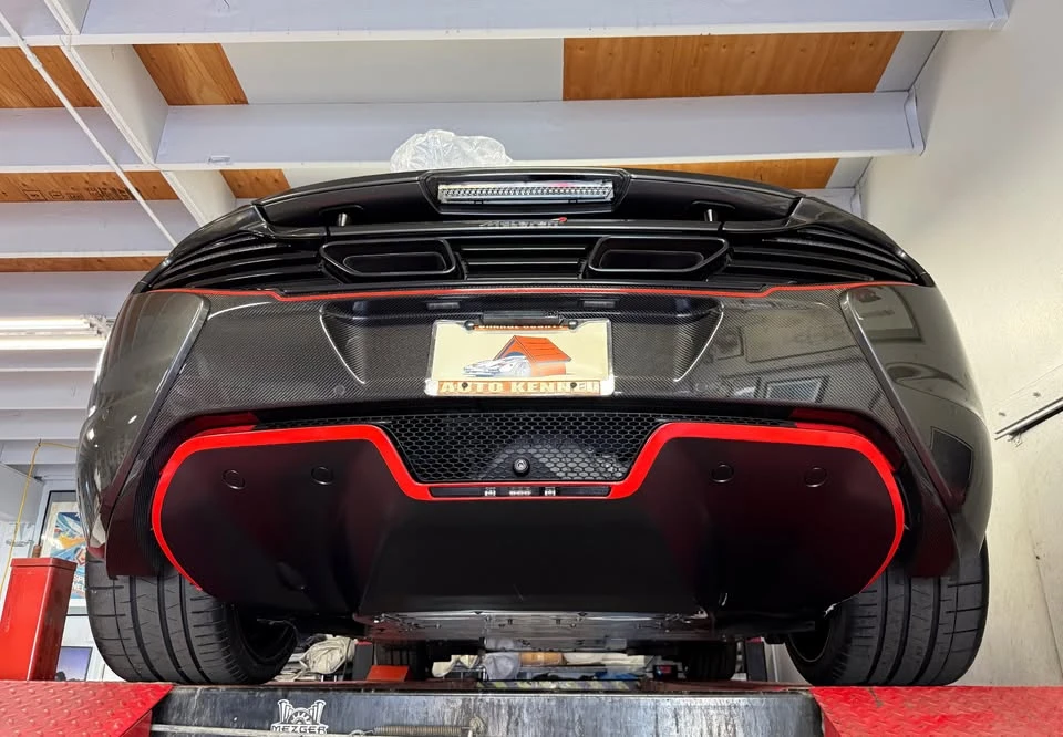 2015 McLaren 650S Spider - Image 17 of 20