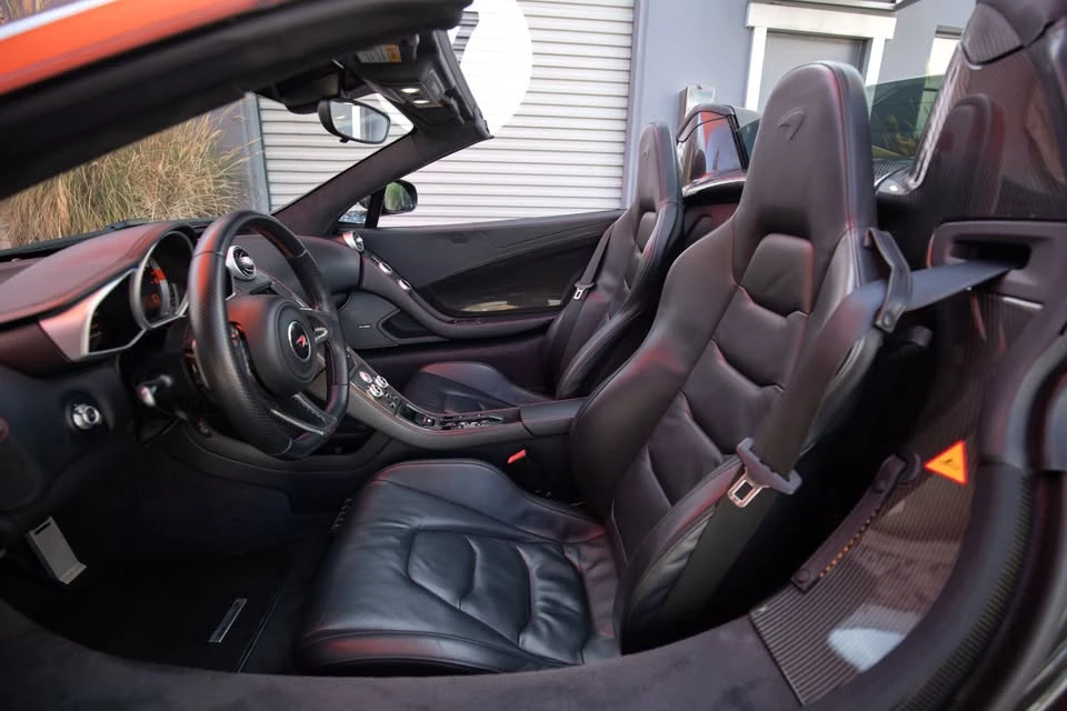 2015 McLaren 650S Spider - Image 9 of 20
