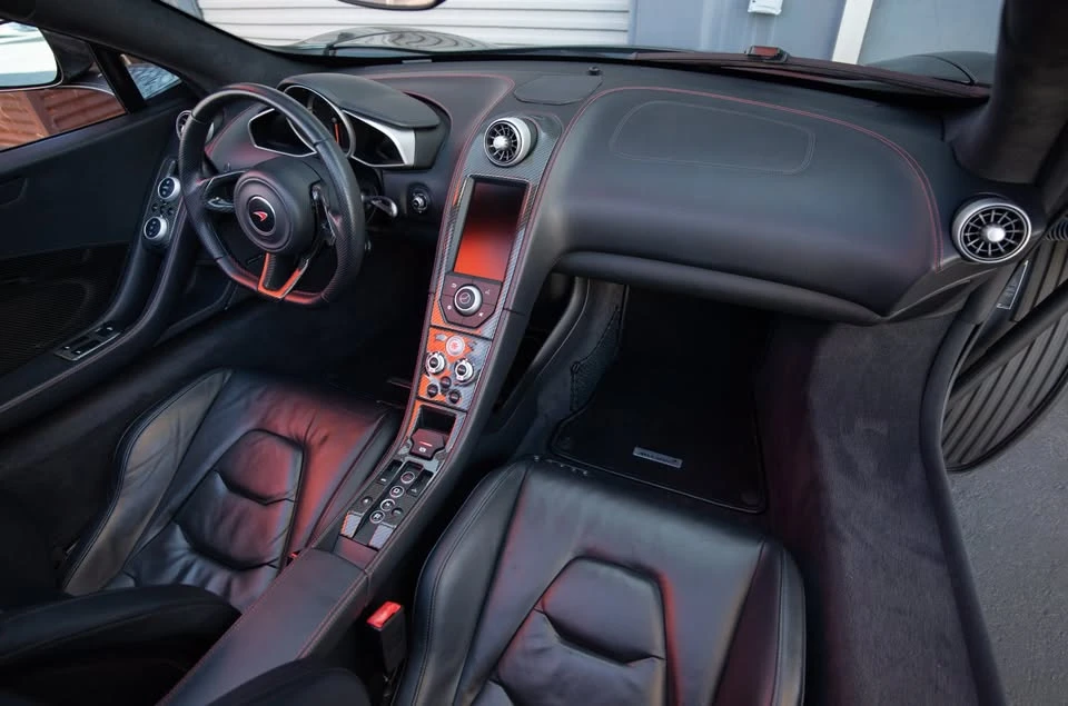 2015 McLaren 650S Spider - Image 11 of 20