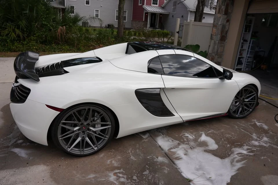 2015 McLaren 650S Spider - Image 10 of 20