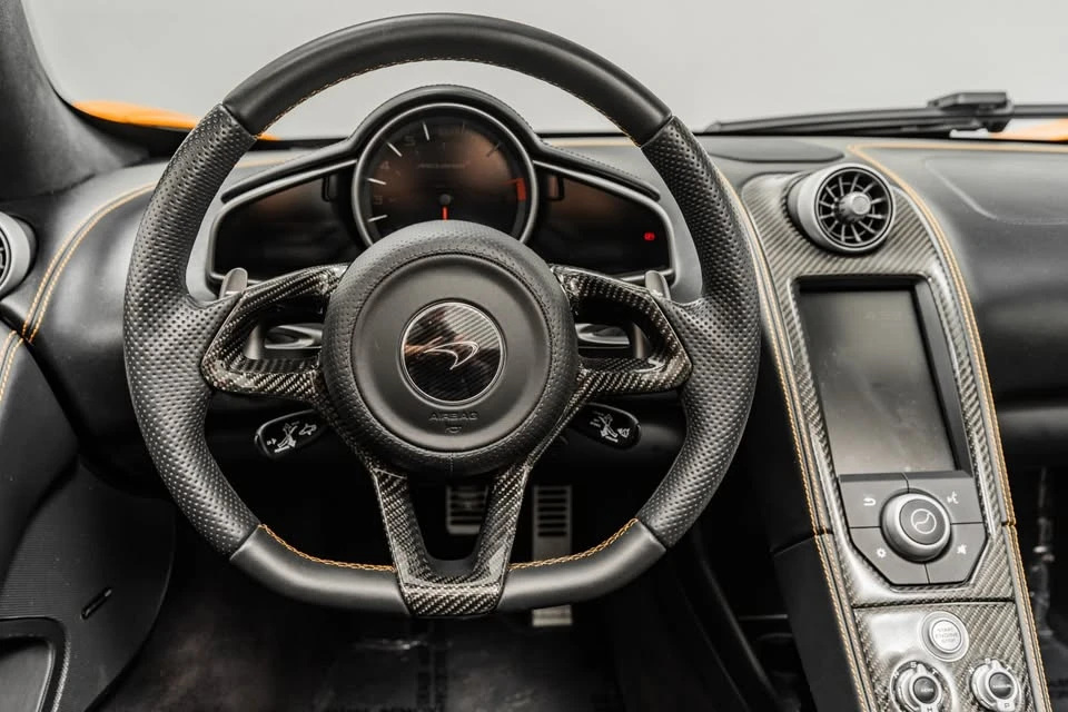2015 McLaren 650S Spider - Image 11 of 16